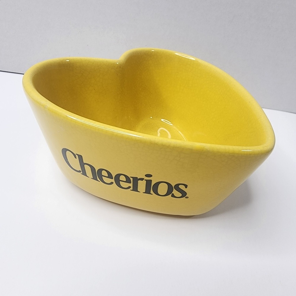 Cheerios Yellow Heart Shaped Ceramic Cereal Bowl 2003 General Mills